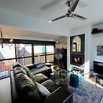 Maison Des Remparts 度假居 *