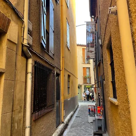 Maison Des Remparts بيت للعطل Céret