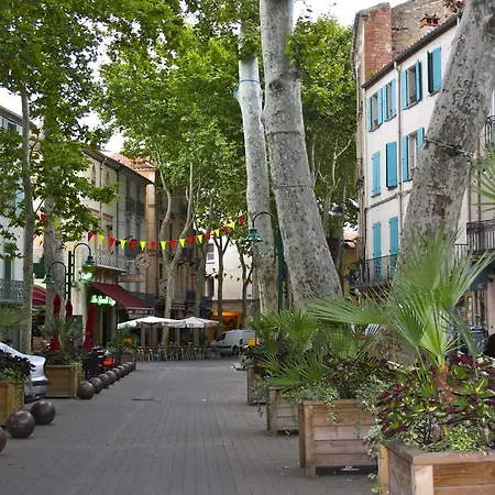 Maison Des Remparts بيت للعطل