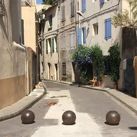 Maison Des Remparts * 塞雷