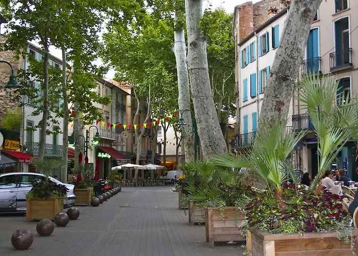Maison Des Remparts بيت للعطل